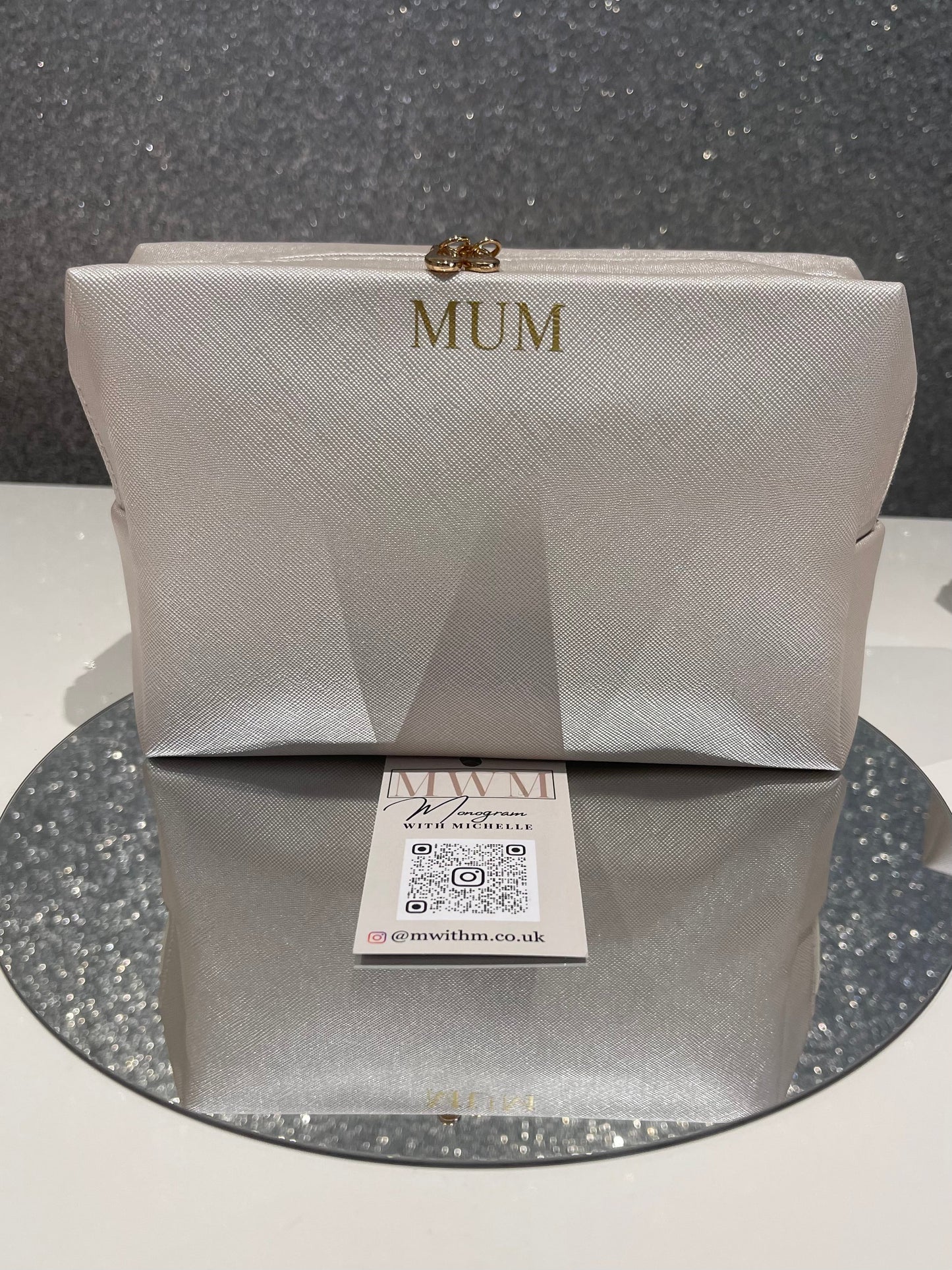 Large Splashproof saffiano leather effect makeup bags