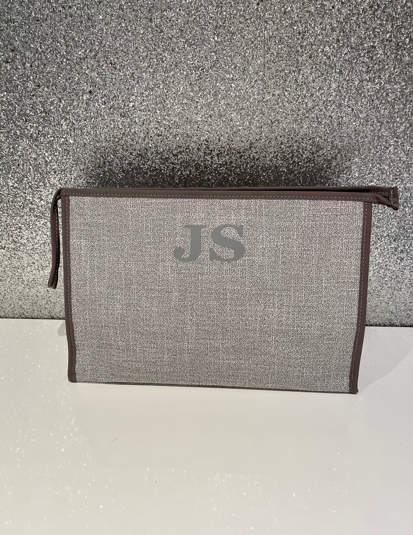 large clutch/laptop bag in grey