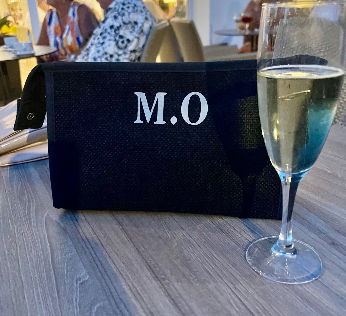 Medium clutch/make up bag in black