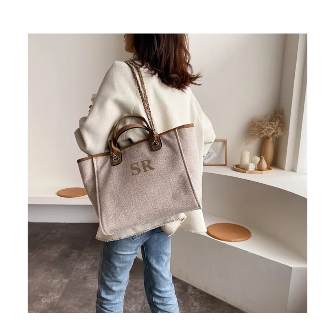 Medium signature tote bag in tan